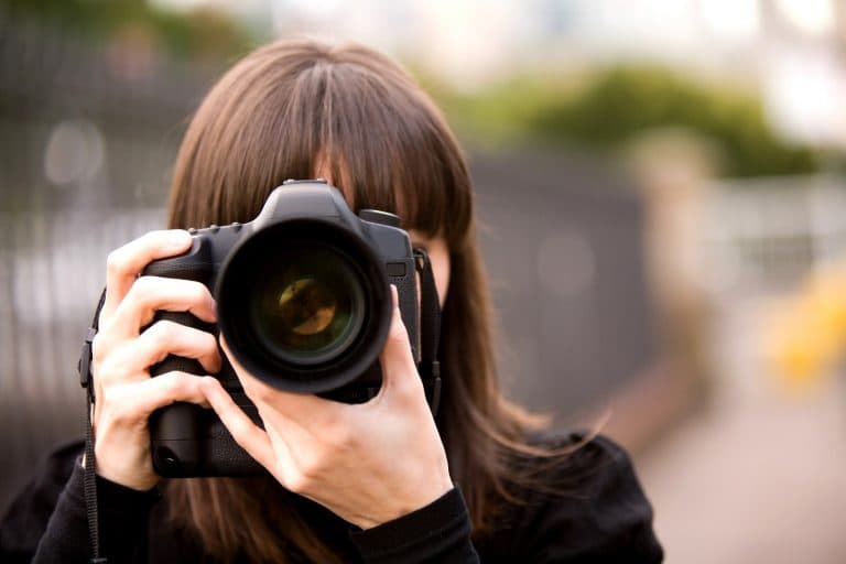【シーン別】広報担当者が知っておきたい写真の撮り方5つのコツ
