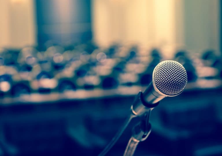 社員総会とは？開催の目的・時期・内容と、企業の実施例3選
