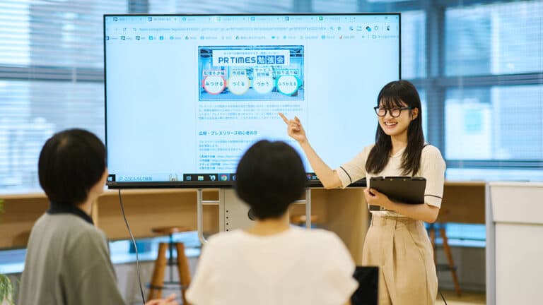 プレスセミナーとは？広報効果・内容例・流れ・成功させる7つのポイントを解説