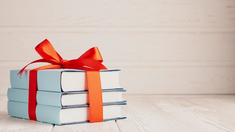 献本とは?広報PRの3つの効果・流れ・送付状の書き方・成功させる3つのポイントを解説