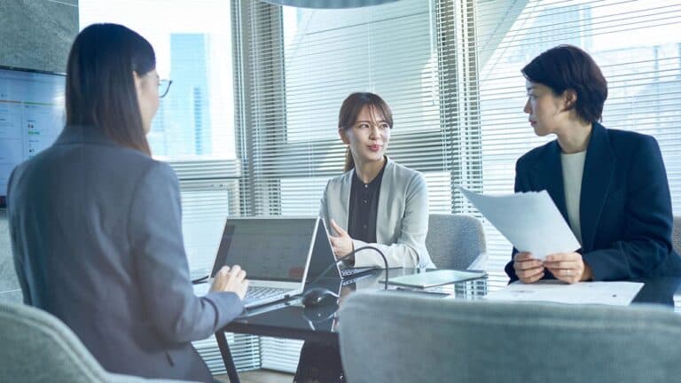 広報PRの目標「OKR」はどう作る?設定する項目例・導入の流れ・運用の注意点などを紹介